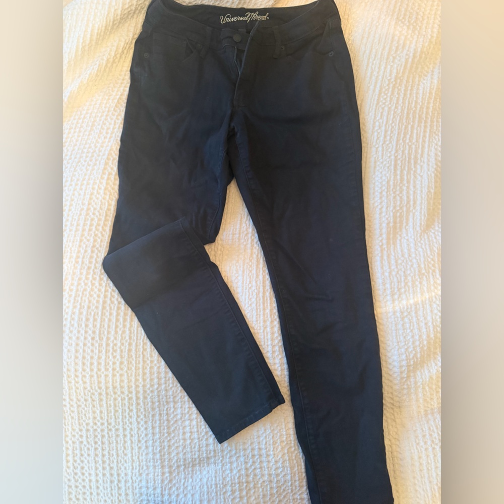Universal Thread Women's Skinny Jeans in Black